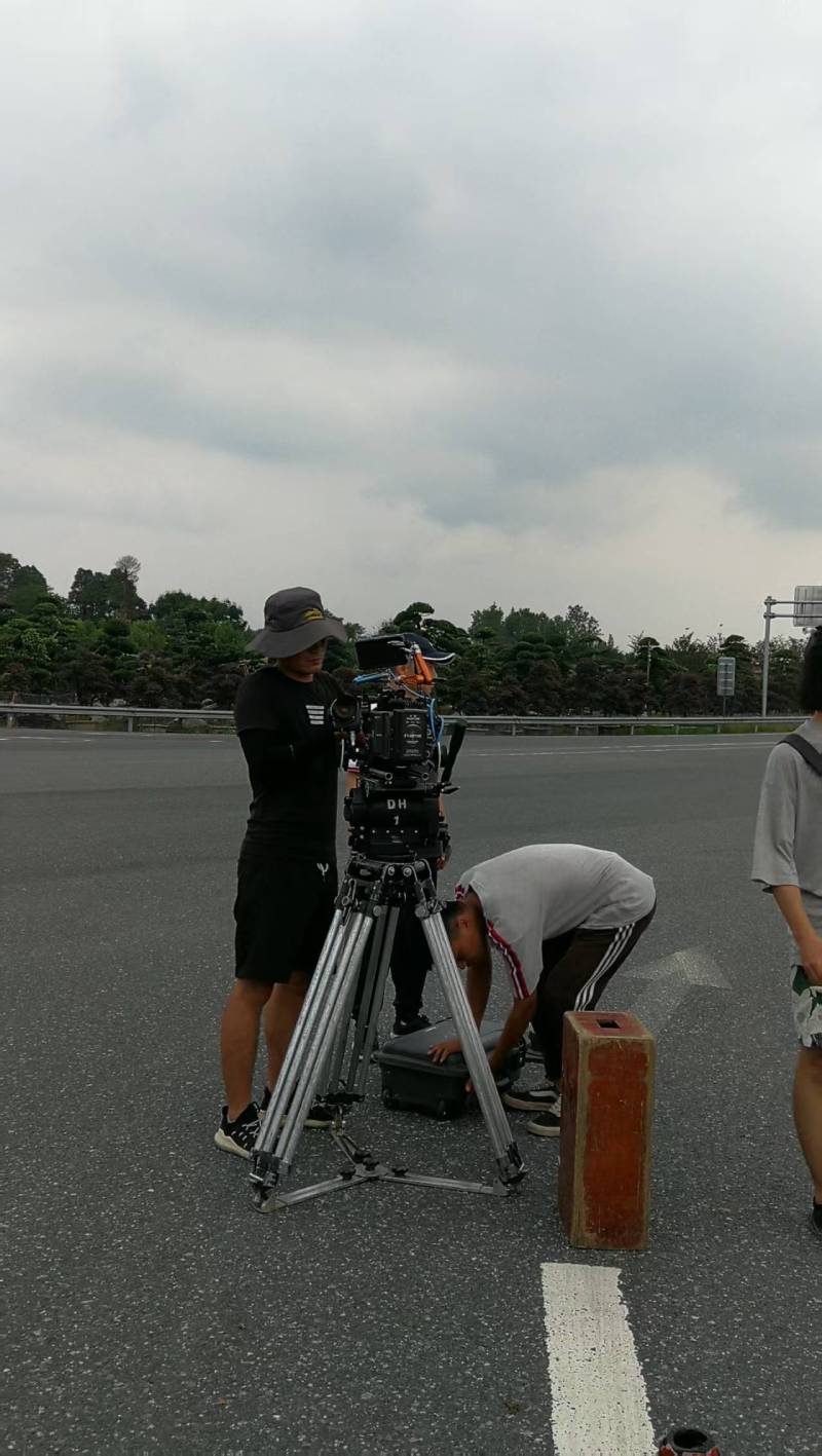 万山区TVC拍摄公司：唤醒集体记忆，构建跨代际沟通桥梁