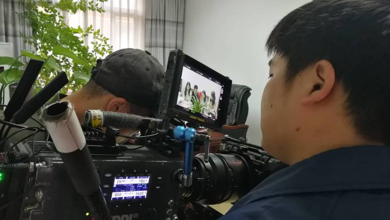 剧本杀式体验：万山区广告片拍摄公司构建沉浸式消费决策路径