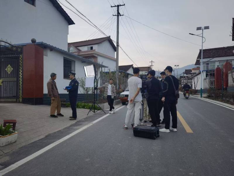 万山区TVC制作：多版本适配全渠道投放，让广告发挥最大价值！